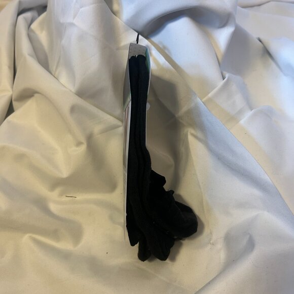 NWT Black 2-Pack: Gaiam Criss-Cross Grippy Yoga/Barre Socks (Fits Size 5-10) - Picture 3 of 3